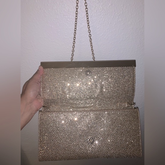 ALDO Sparkly Gold clutch/handbag - Picture 5 of 13